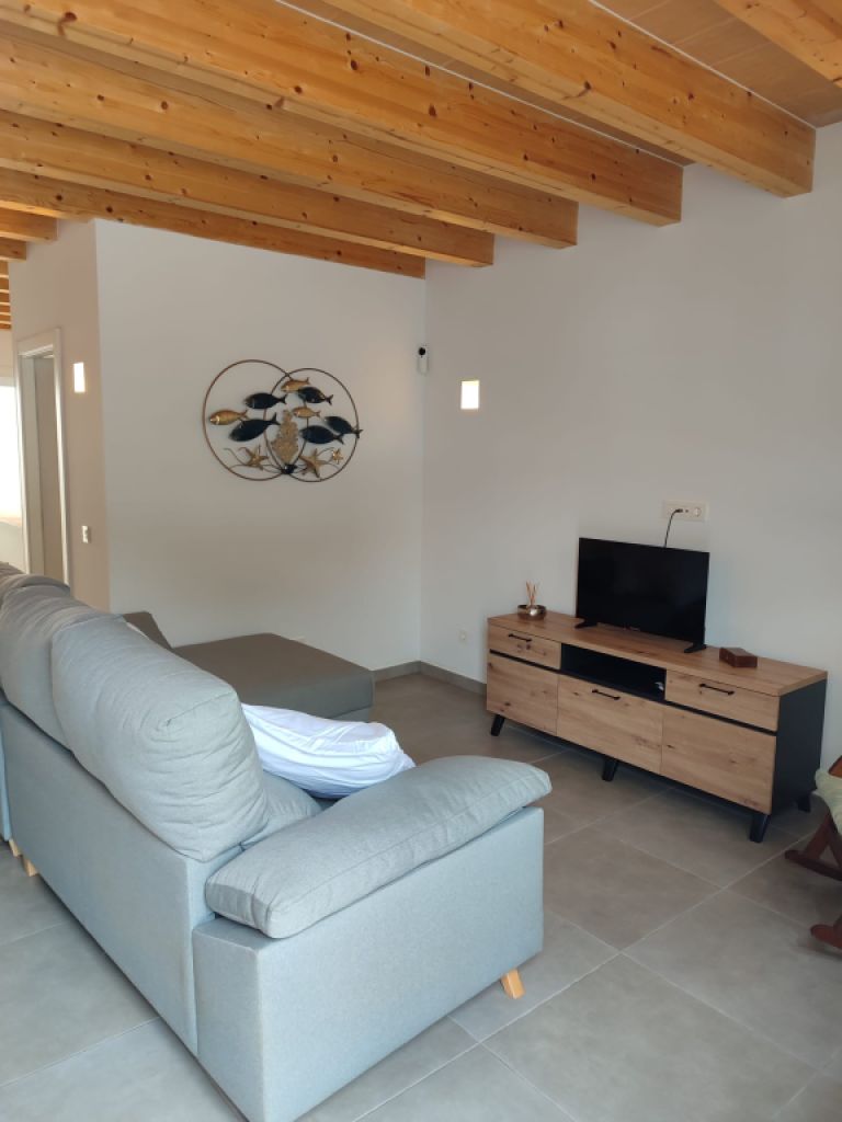 Saison: Schönes Reihenhaus mit viel Komfort und Terrassen in S Illot -- RH 13 T