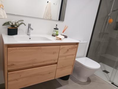 Saison: Schönes Reihenhaus mit viel Komfort und Terrassen in S Illot -- RH 13 T