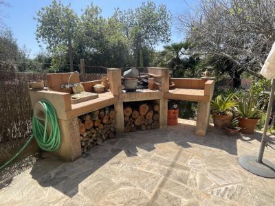 SAISON: Urige Casita mit vielen Terrassen, 2 Kaminen, AC in ruhiger Lage von Cas Concos-- C 13 T