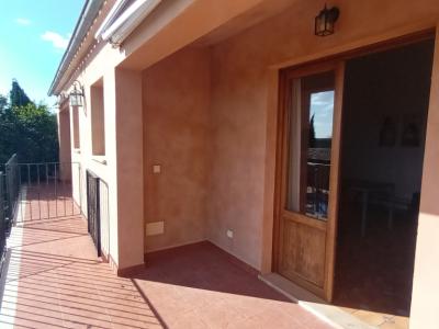 SEASON / WINTER: 4 country apartments with communal pool and AC in a settlement near Campos -- AP 23 T