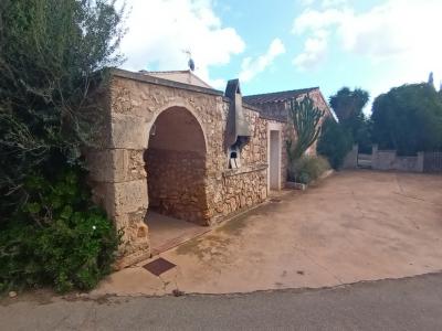 SEASON / WINTER: 4 country apartments with communal pool and AC in a settlement near Campos -- AP 23 T