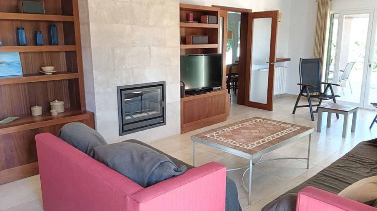 Saison / Winter: Grosses Chalet mit Heizung und schönem Garten bei Estanyol -- Sa Rapita -- CH 67 T