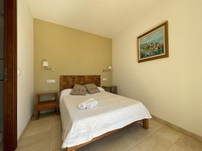 Saison / Winter: Grosses Chalet mit Heizung und schönem Garten bei Estanyol -- Sa Rapita -- CH 67 T