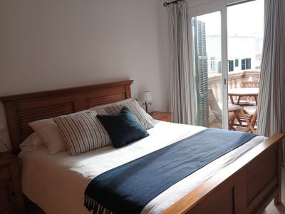 Saison / Winter27 / 28: Kokettes Apartment in 2. Etage  in Colonia St Jordi - AP 19 T