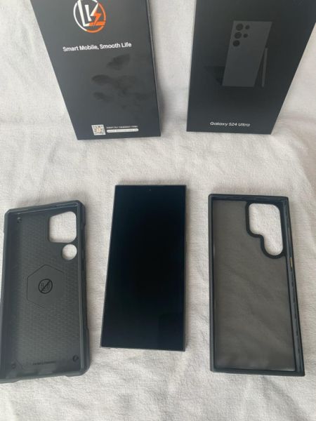 Samsung Galaxy S24 Ultra 512 GB Titanium Black (OVP, Vodafone-Refurbished + 2 Premium-Hüllen)