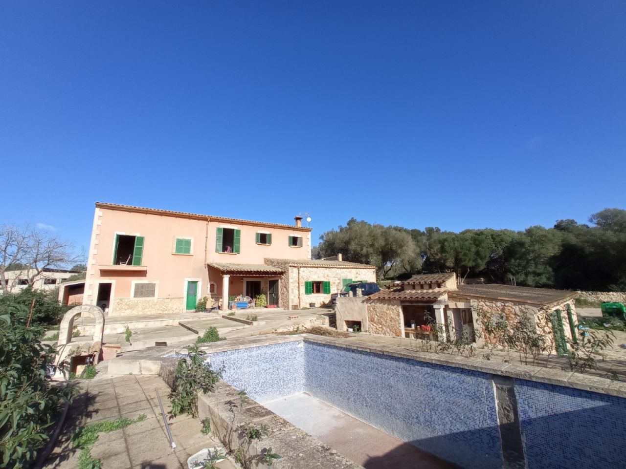 Sanierte 2 Etagenfinca mit traumhaftem Ausblick bei Felanitx -- F 277 CM