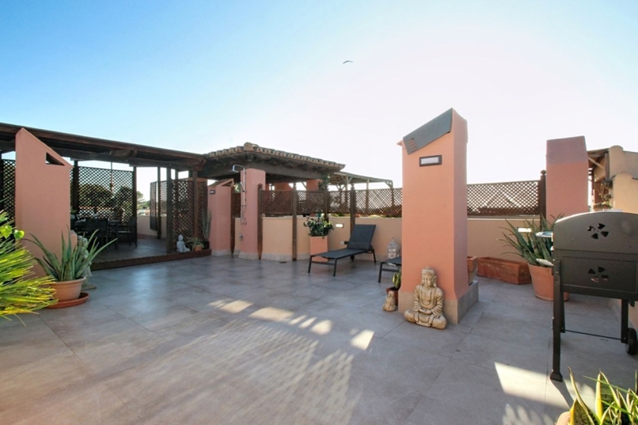 Ático reformado en Son Veri Nou en venta