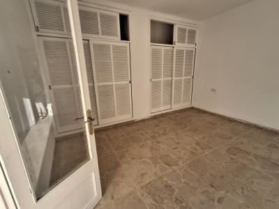 Renovated and large village house with courtyard, terraces in Porreres --- DH 25
