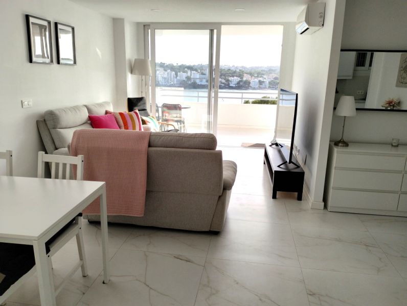 SANTA PONSA: Ruhige, renovierte möblierte 2 SZ-Wohnung mit Meerblick-Terrasse, Heizung & Pool zu VM