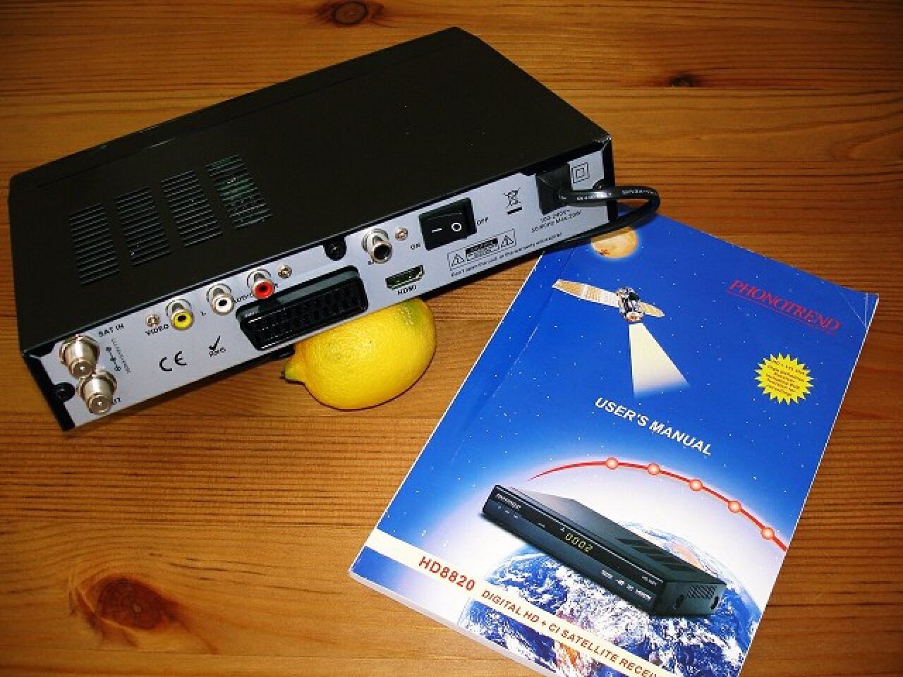 Receptor SAT incl. LNB ambos juntos.