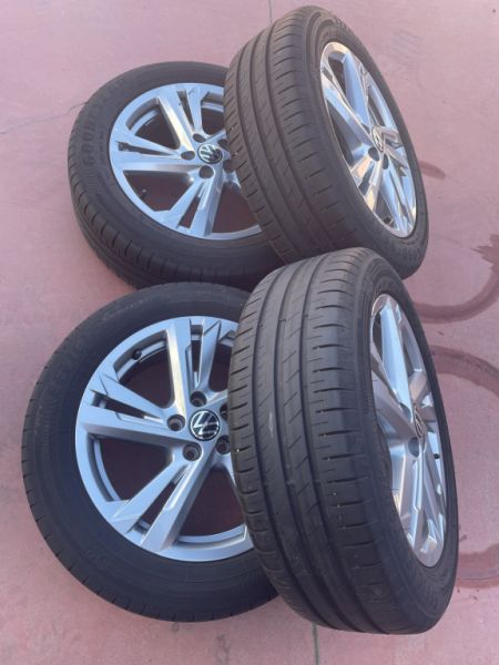 Set of 4 original Volkswagen Polo rims. New model. Size R16x6.5 ET 47. Bolt pattern 5x100.