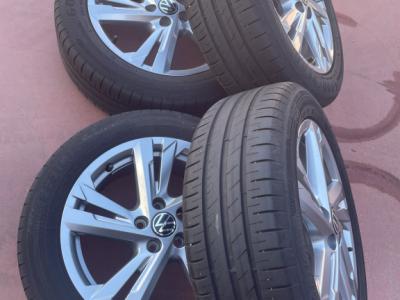 Set of 4 original Volkswagen Polo rims. New model. Size R16x6.5 ET 47. Bolt pattern 5x100.