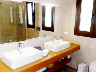 Schöne Finca bei Felanitx für Ihre Ferien noch disponibel---- F 33 FZ