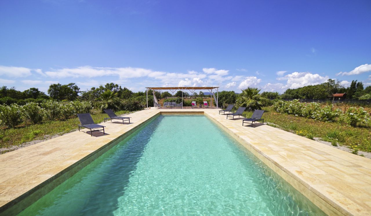 Schöne neu gestaltete Finca zum Verkauf in Campos, in der Nähe des Strandes von Es Trenc