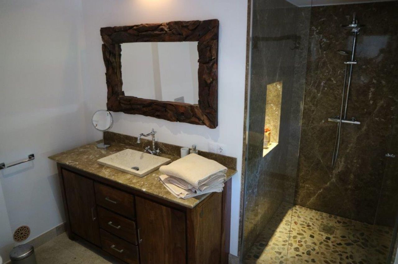 Schöne rustikale Bauernhof zum Verkauf in S'espinagar