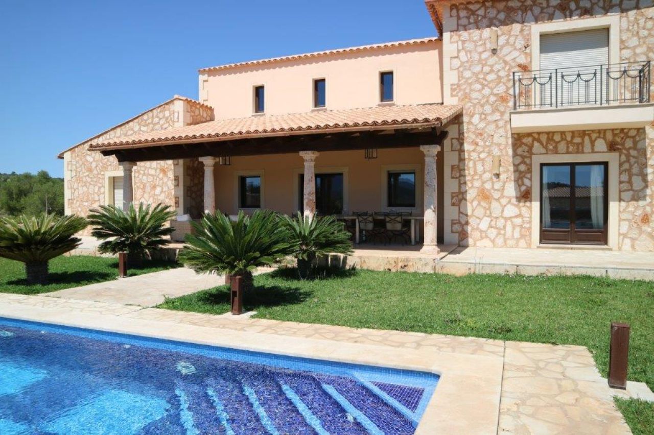 Schöne rustikale Bauernhof zum Verkauf in S'espinagar