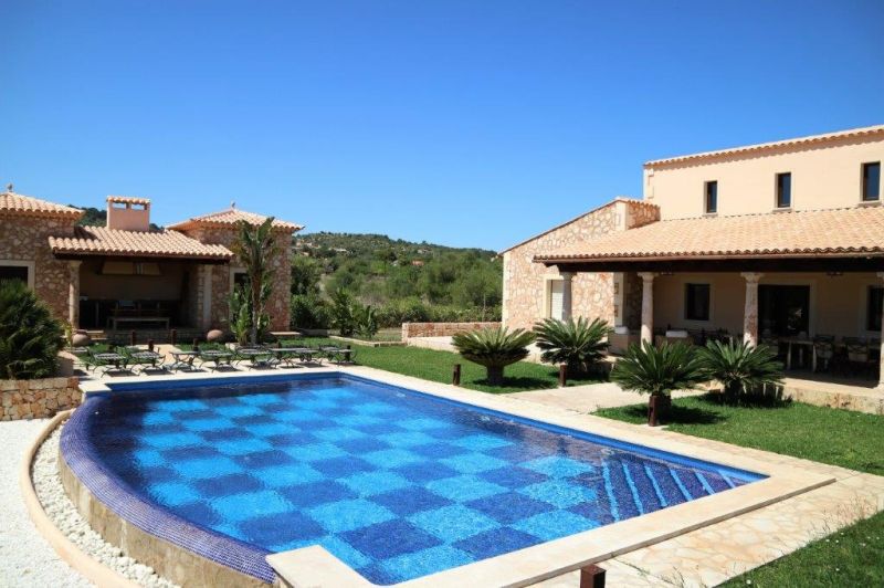 Schöne rustikale Bauernhof zum Verkauf in S'espinagar