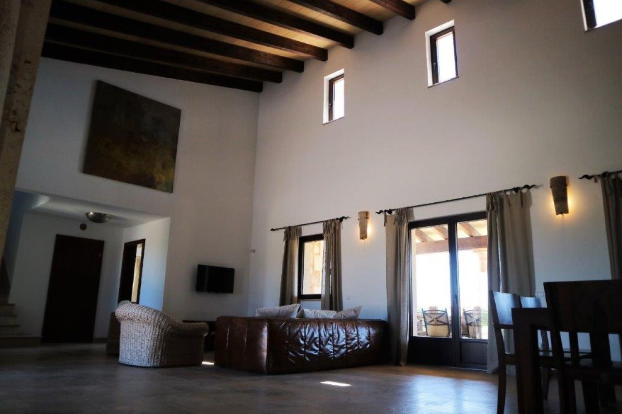 Schöne rustikale Bauernhof zum Verkauf in S'espinagar