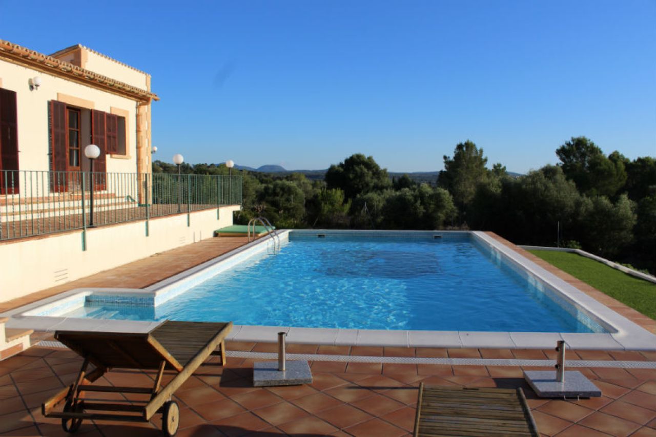 Se vende preciosa finca rústica en Puntiró