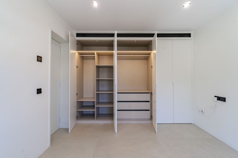 Schöne Villa zum Verkauf in Bahia Grande mit Neubau