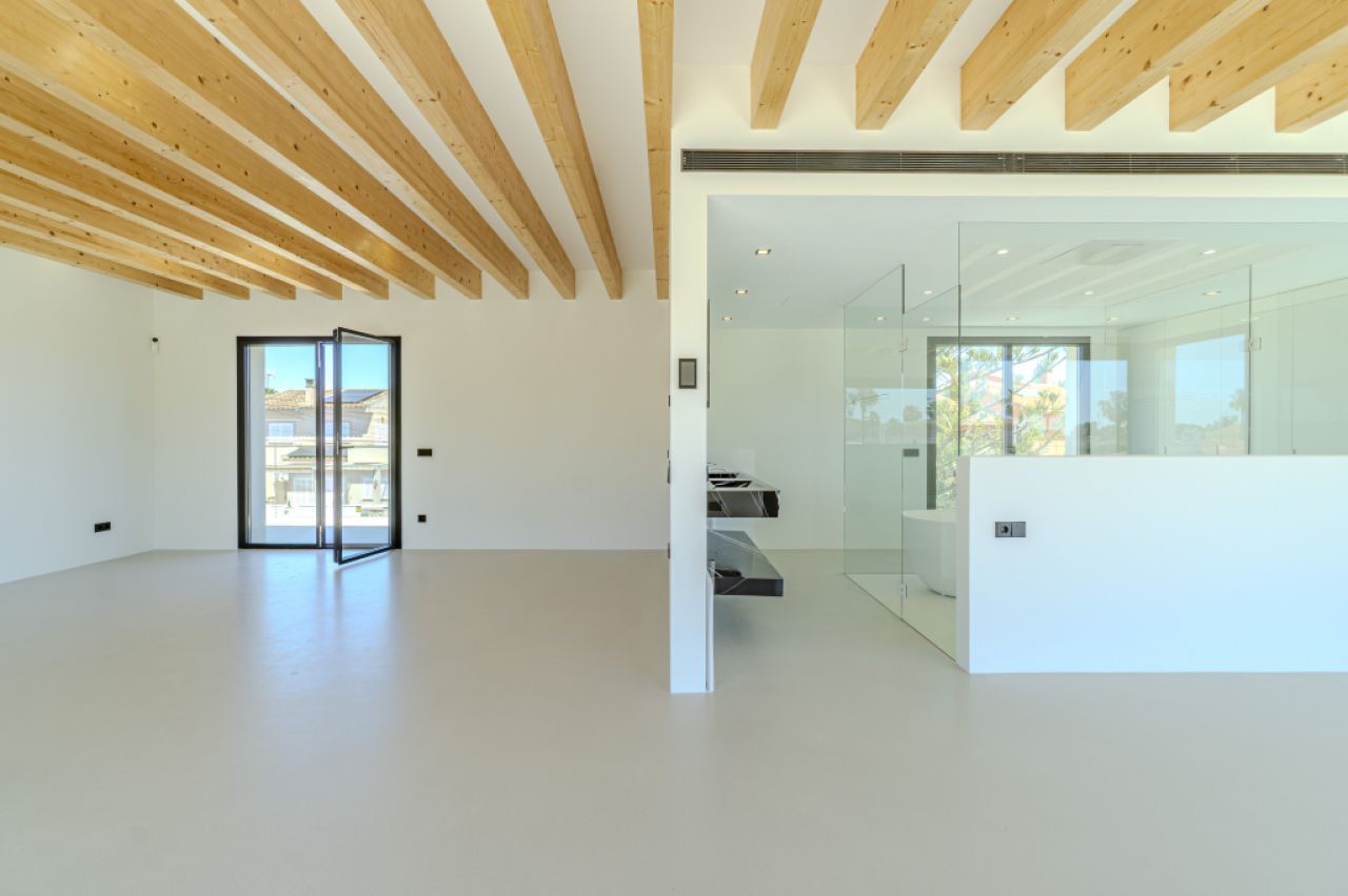 Schöne Villa zum Verkauf in Bahia Grande mit Neubau