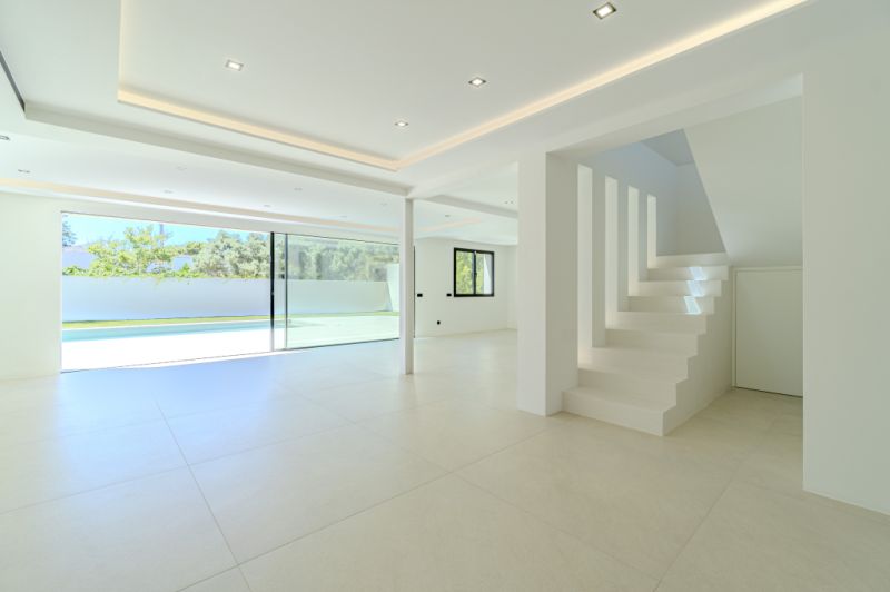 Schöne Villa zum Verkauf in Bahia Grande mit Neubau