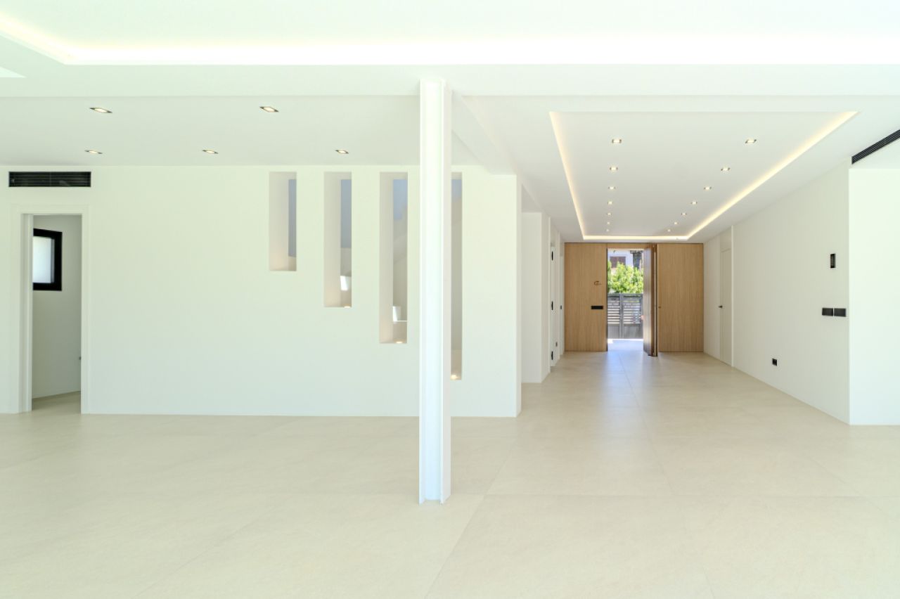 Schöne Villa zum Verkauf in Bahia Grande mit Neubau