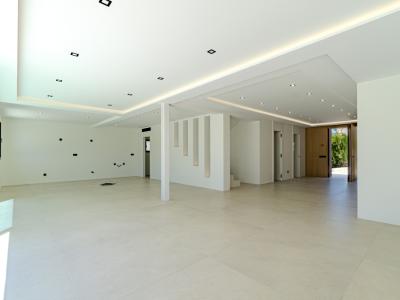 Schöne Villa zum Verkauf in Bahia Grande mit Neubau