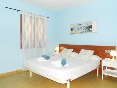 Schönes Chalet mit Pool bei Porto Colom  nahe  der Küste --- CH 02 FZ