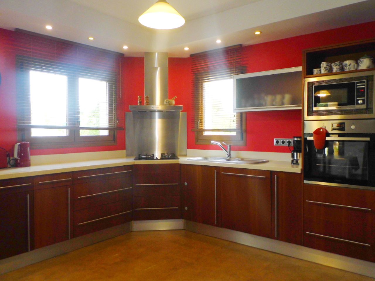 Schönes Chalet mit Pool bei Porto Colom  nahe  der Küste --- CH 02 FZ