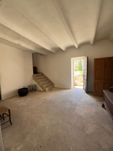 Se vende bonita casa a reformar en Son Servera