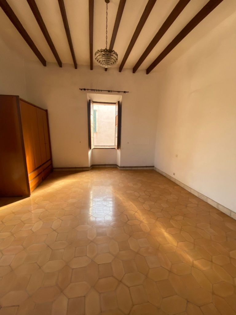 Se Vende Hermosa Casa Histórica en Manacor