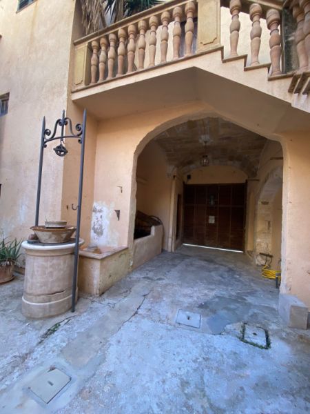 Se Vende Hermosa Casa Histórica en Manacor
