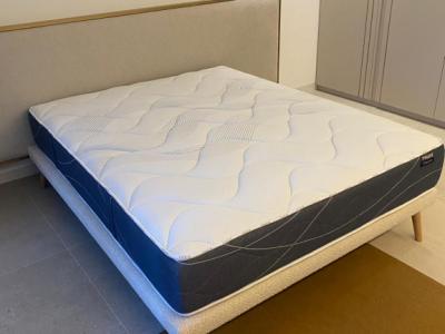 Hermosa cama nueva | Medidas 1,50 m x 1,90 m | Recogida en Santa Ponsa