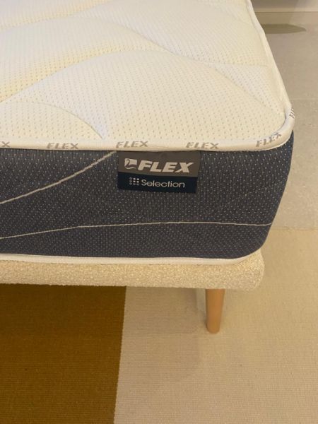 Hermosa cama nueva | Medidas 1,50 m x 1,90 m | Recogida en Santa Ponsa