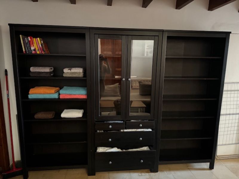 Mueble modular negro Dimensiones 270x234x198 cm