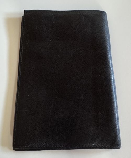 Cartera de cuero negra / cartera para documentos o identificaciones