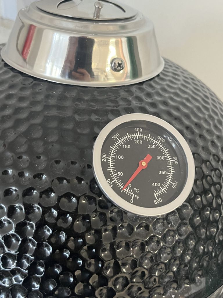 Black Ceramic Kamado 2-in-1 Smoker with Charcoal Grill 56 cm