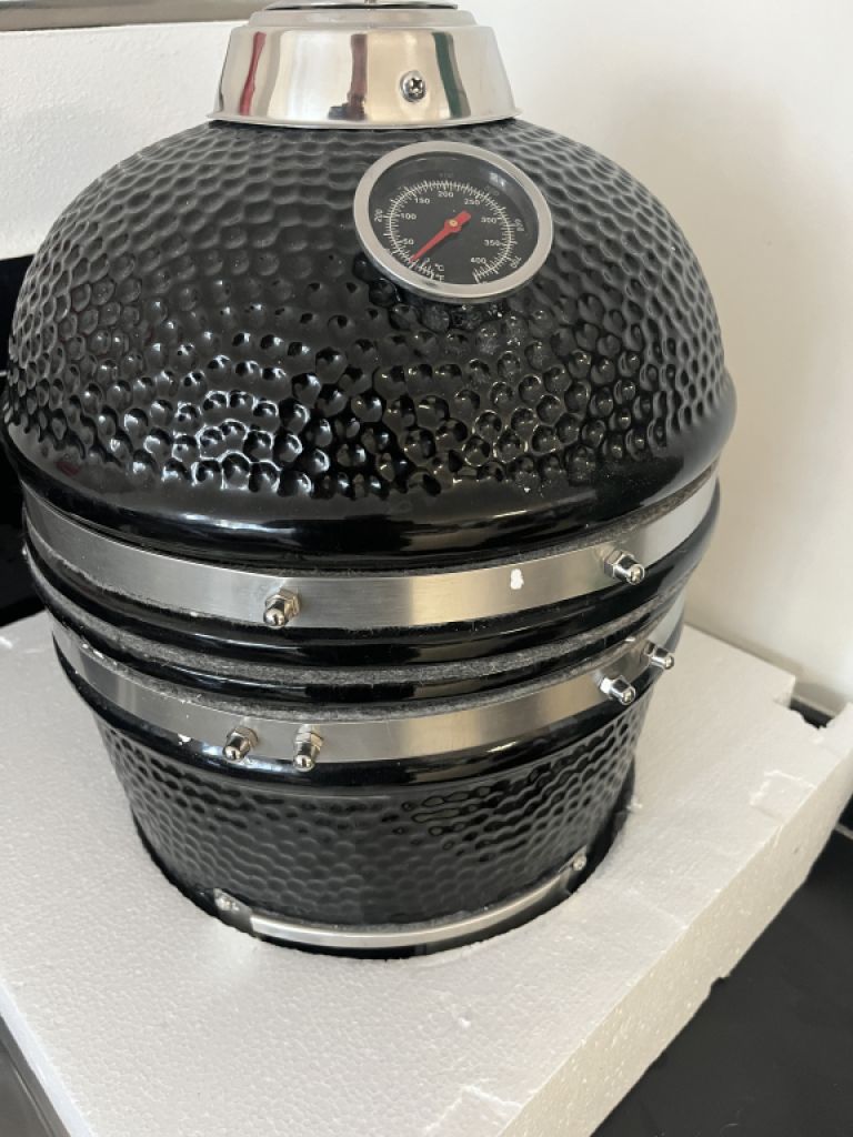 Black Ceramic Kamado 2-in-1 Smoker with Charcoal Grill 56 cm