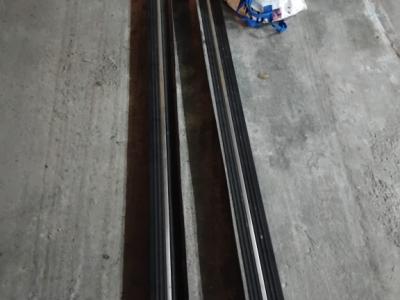 Estribos laterales Mercedes Vito 447/Soporte de montaje universal