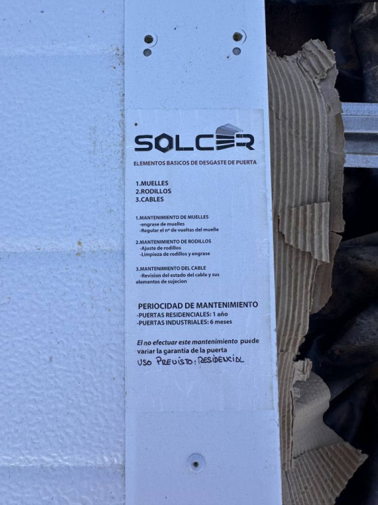 Sectional garage door NEW 4.5 meters wide