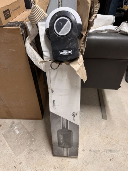 Sectional garage door NEW 4.5 meters wide