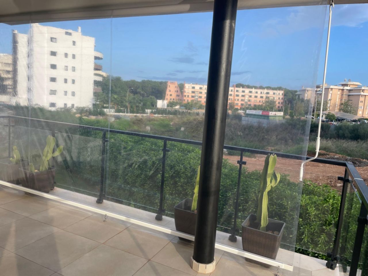 Senkrechtmarkise 400cm X 260cm. KLAR