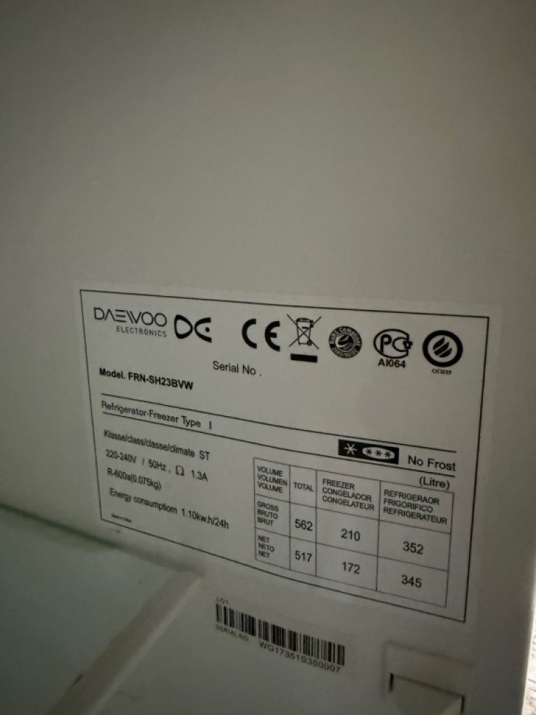 Side by Side Kühl- und Gefrierschrank Daewoo FRN-SH23BVW