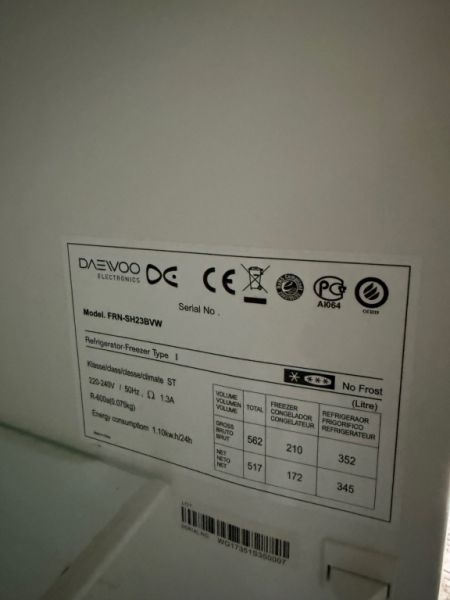 Side-by-Side frigorífico y congelador Daewoo FRN-SH23BVW