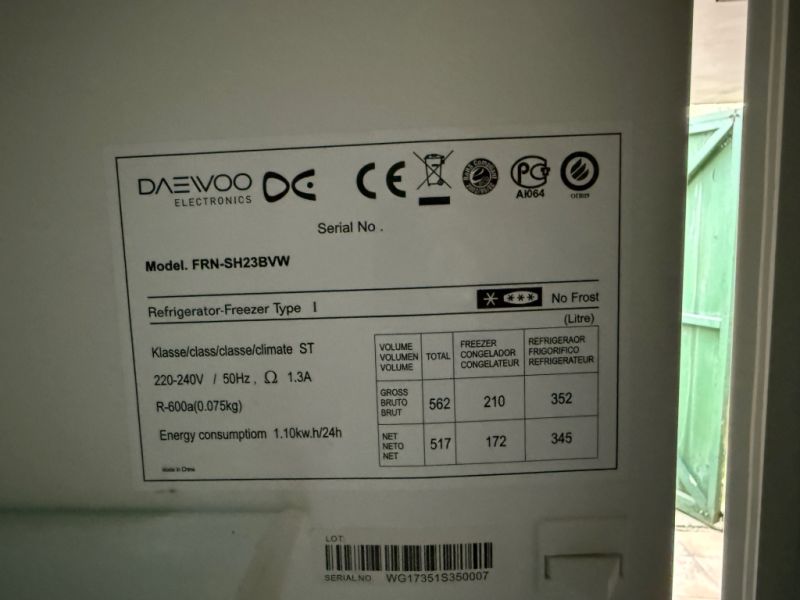 Side-by-Side frigorífico y congelador Daewoo FRN-SH23BVW