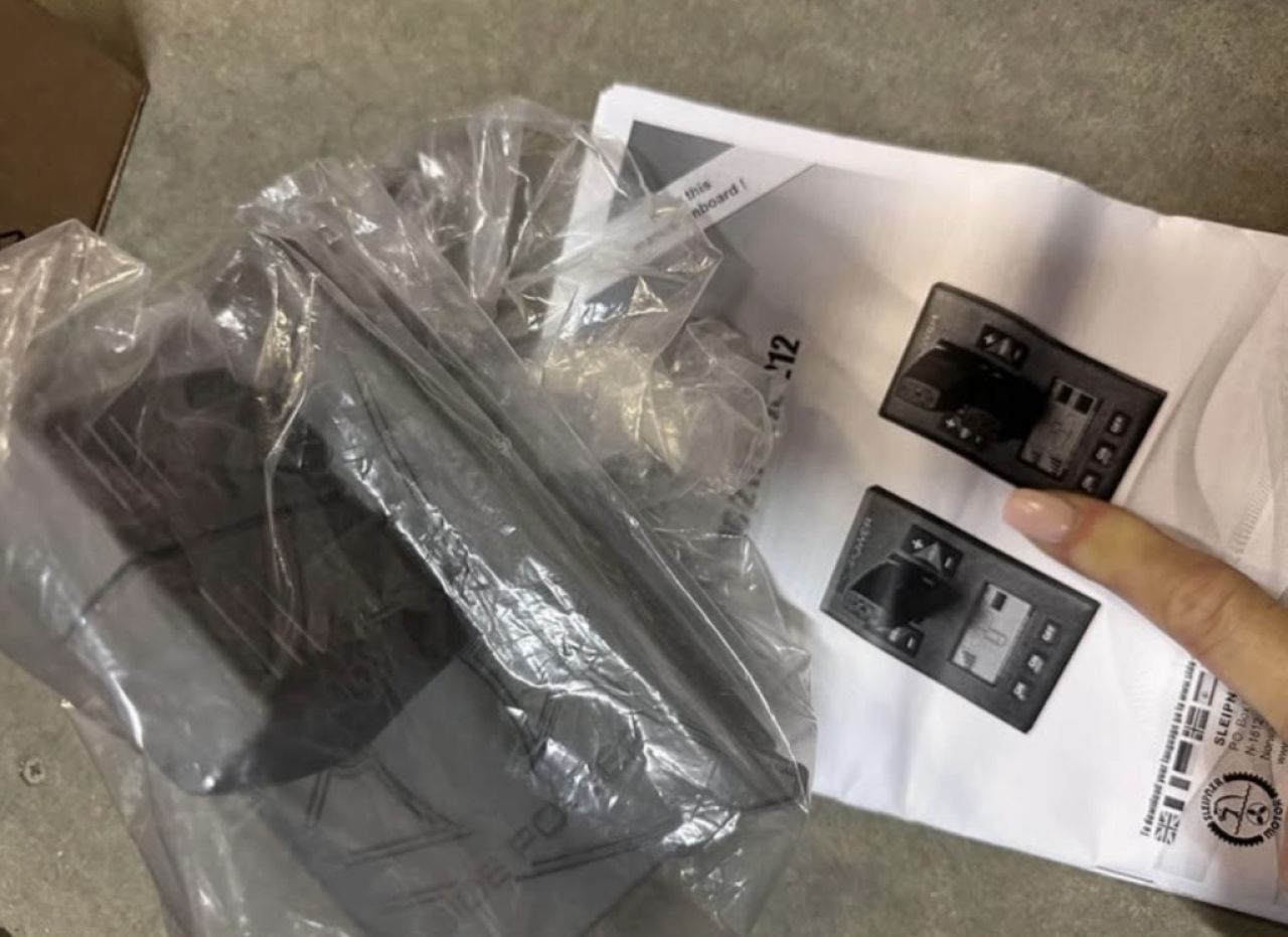 Side Power Proportional Joystick Controller PJC 212