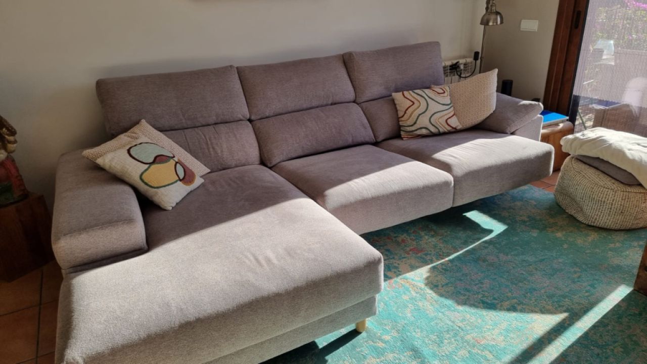 Sofa in sehr guter Qualität