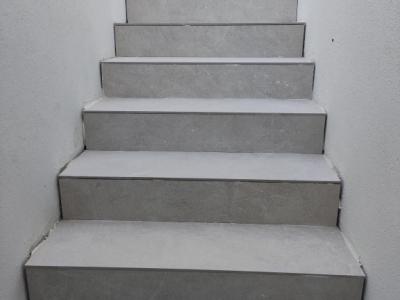 Spezialist für Feinsteinzeug und Großformat, Dekton XXL | Professionelle Verlegung