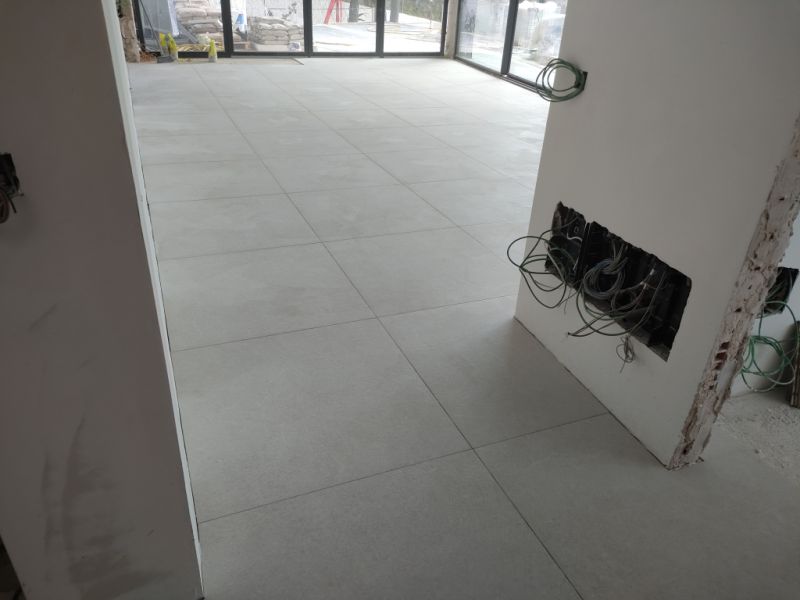 Spezialist für Feinsteinzeug und Großformat, Dekton XXL | Professionelle Verlegung